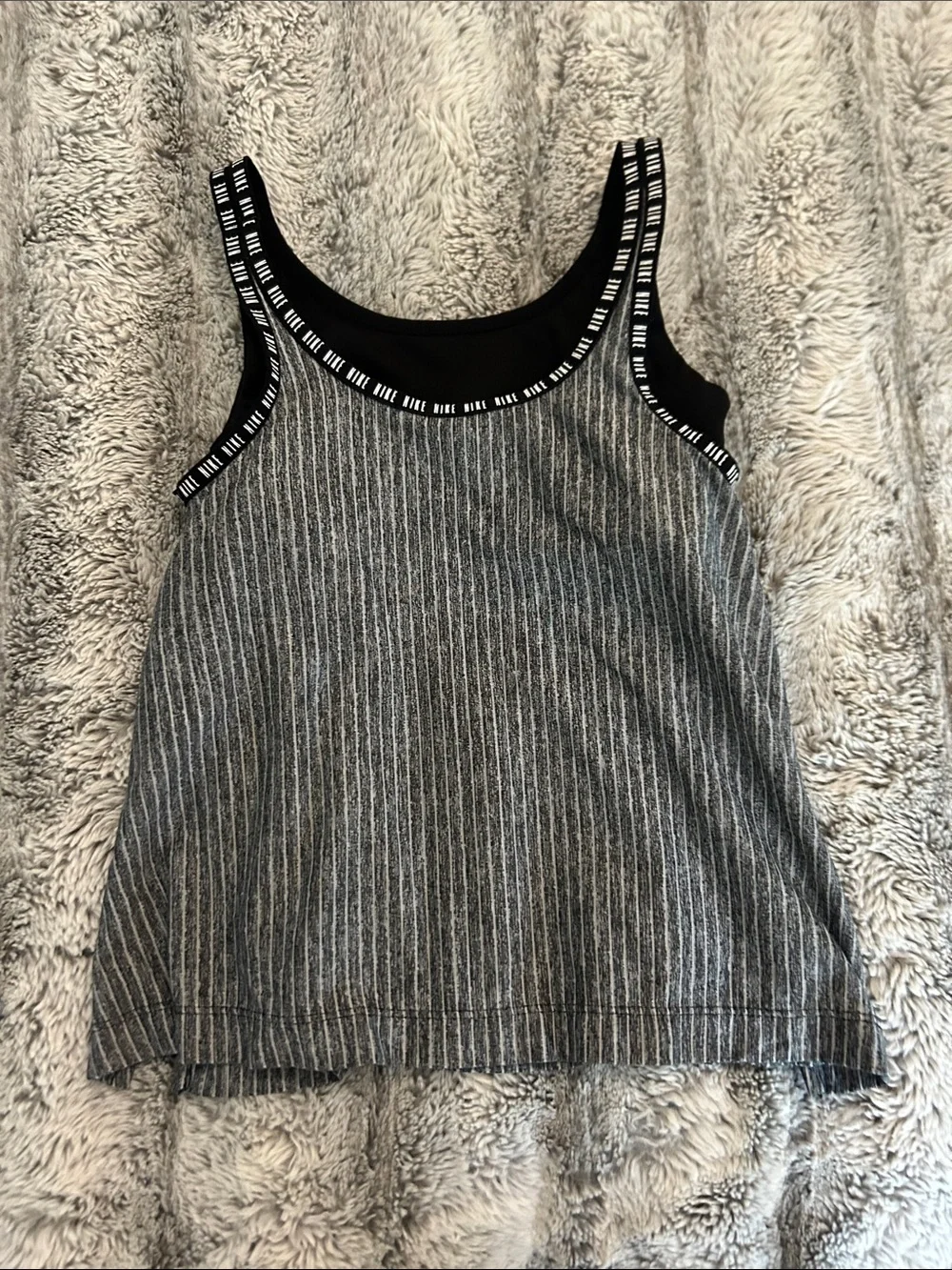 Nike Girls Dri-FIT Tank Top & Colorblock Leggings 2-Piece Set XS/S